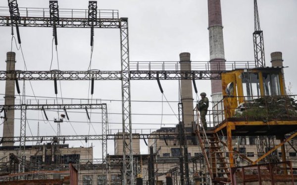 Кількість поранених внаслідок обстрілів прифронтової ТЕС зросла до дев'яти
Кількість поранених внаслідок обстрілів прифронтової ТЕС зросла до дев'яти