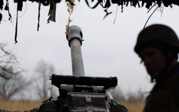 Генштаб: Українські бійці відбили 27 атак росіян у районі Авдіївки та ще дві - біля Первомайського і Невельського
Генштаб: Українські бійці відбили 27 атак росіян у районі Авдіївки та ще дві - біля Первомайського і Невельського