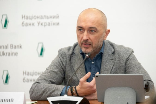 Валютная либерализация: НБУ планирует разрешить репатриацию процентов по «старым» долгам
Валютная либерализация: НБУ планирует разрешить репатриацию процентов по «старым» долгам
