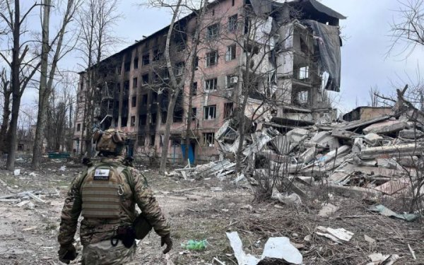 В Авдіївці командування передбачило запасні логістичні шляхи, якщо росіяни переріжуть основний, – спікер ОСУВ "Таврія"
В Авдіївці командування передбачило запасні логістичні шляхи, якщо росіяни переріжуть основний, – спікер ОСУВ "Таврія"
