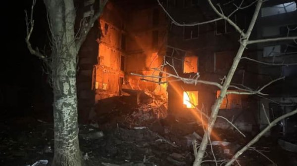 Р’ Донецкой области СЂРѕСЃСЃРёСЏРЅРµ попали РІ многоэтажку: 12 квартир разрушены, РїРѕРґ завалами люди В Донецкой области СЂРѕСЃСЃРёСЏРЅРµ попали РІ многоэтажку: 12 квартир разрушены, РїРѕРґ завалами людиВ
