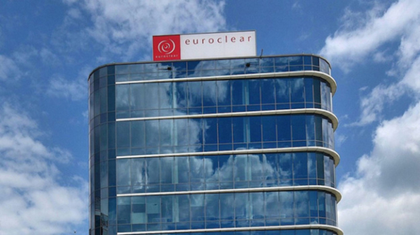 Euroclear заработал 4,4 млрд евро на замороженных российских активах
Euroclear заработал 4,4 млрд евро на замороженных российских активах