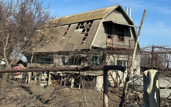 Російська армія атакувала Нікопольщину дронами та артилерією, є поранені
Російська армія атакувала Нікопольщину дронами та артилерією, є поранені
