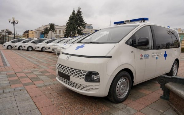 Південна Корея передала Україні 10 “швидких”, загалом країна планує передати 100 автівок
Південна Корея передала Україні 10 “швидких”, загалом країна планує передати 100 автівок