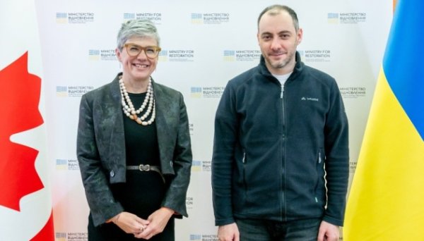 Канадський бізнес розглядає можливості для інвестицій у транспортну галузь України Канадський бізнес розглядає можливості для інвестицій у транспортну галузь України