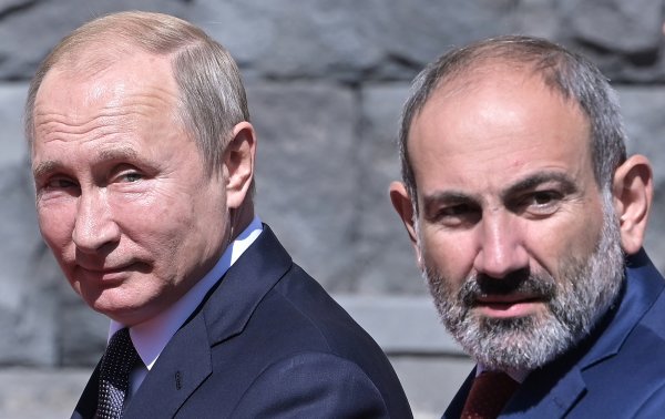 Долой Москву. Как Армения берет курс на ЕС и какой может быть реакция России
Долой Москву. Как Армения берет курс на ЕС и какой может быть реакция России