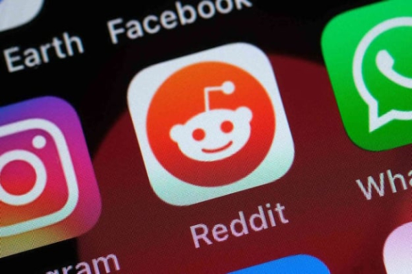 Reddit привлекает $748 млн в рамках IPO при оценке $6,4 млрд
Reddit привлекает $748 млн в рамках IPO при оценке $6,4 млрд