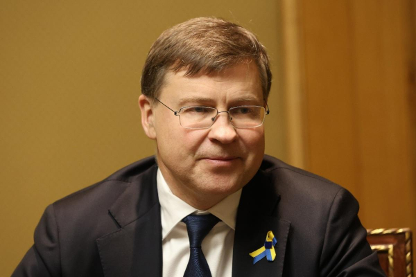 "Польща вже заборонила імпорт українського зерна, тож проти чого там протестують фермери?", - виконавчий віце-президент Єврокомісії Валдіс Домбровскіс
"Польща вже заборонила імпорт українського зерна, тож проти чого там протестують фермери?", - виконавчий віце-президент Єврокомісії Валдіс Домбровскіс