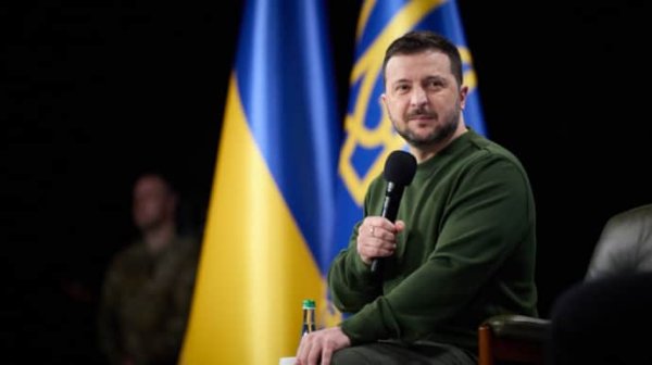 Зеленский рассказал, как в США отреагировали на атаки Украины по российским НПЗ Зеленский рассказал, как в США отреагировали на атаки Украины по российским НПЗ