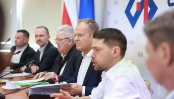 Переговори Туска з фермерами завершилися без домовленостей Переговори Туска з фермерами завершилися без домовленостей