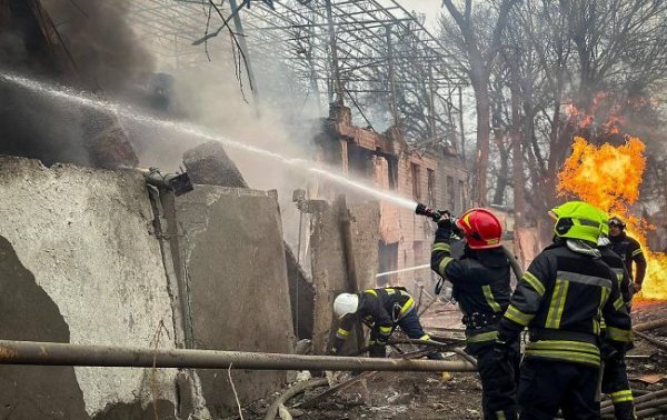 Удар по Одессе, погибшие и десятки раненых: все детали атаки на город
Удар по Одессе, погибшие и десятки раненых: все детали атаки на город