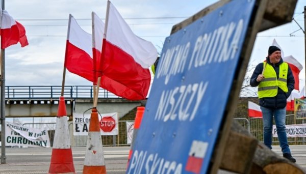 Україна та Польща 28 березня представлять спільну позицію щодо розблокування кордону Україна та Польща 28 березня представлять спільну позицію щодо розблокування кордону