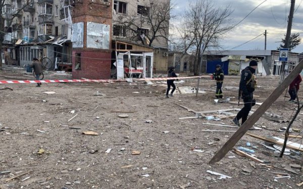 На Харківщині вночі ворог здійснив масований обстріл безпілотниками по обʼєктах телевізійної інфраструктури, – Синєгубов
На Харківщині вночі ворог здійснив масований обстріл безпілотниками по обʼєктах телевізійної інфраструктури, – Синєгубов