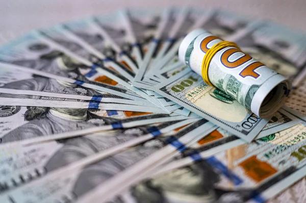 Дефицит внешней торговли Украины в январе 2024 года сократился на 11,7%
Дефицит внешней торговли Украины в январе 2024 года сократился на 11,7%