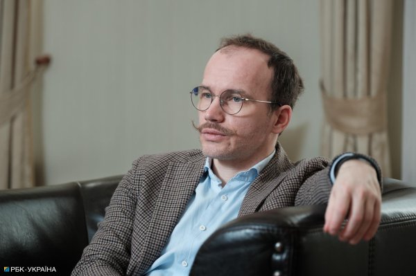 Денис Малюська: Коррупционеров можно совершенно спокойно отправлять воевать
Денис Малюська: Коррупционеров можно совершенно спокойно отправлять воевать