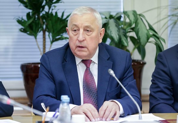 
Выборы без выбора. Как Путин устроил себе новый срок и что ждать после его "победы" 