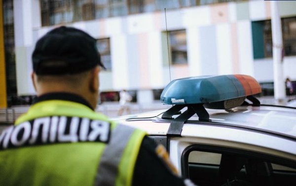 Нападали на прохожих. В Ивано-Франковске задержали банду хулиганов
Нападали на прохожих. В Ивано-Франковске задержали банду хулиганов