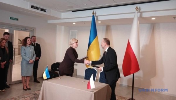 У Львові провели переговори міністри сільського господарства України та Польщі У Львові провели переговори міністри сільського господарства України та Польщі