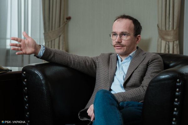 Денис Малюська: Коррупционеров можно совершенно спокойно отправлять воевать
Денис Малюська: Коррупционеров можно совершенно спокойно отправлять воевать