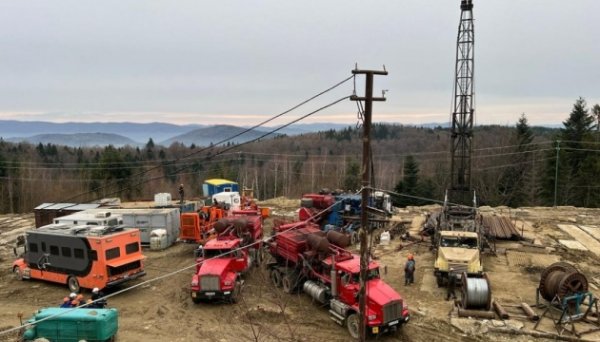 Укрнафта збільшила видобуток після інтенсифікації на одному із родовищ Укрнафта збільшила видобуток після інтенсифікації на одному із родовищ