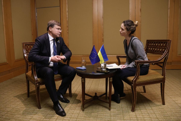 "Польща вже заборонила імпорт українського зерна, тож проти чого там протестують фермери?", - виконавчий віце-президент Єврокомісії Валдіс Домбровскіс
"Польща вже заборонила імпорт українського зерна, тож проти чого там протестують фермери?", - виконавчий віце-президент Єврокомісії Валдіс Домбровскіс