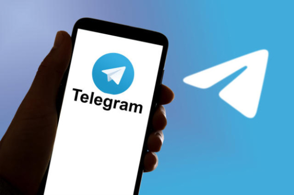 Telegram планирует провести IPO. Компания выходит на прибыльность и оценивается в $30 миллиардов
Telegram планирует провести IPO. Компания выходит на прибыльность и оценивается в $30 миллиардов