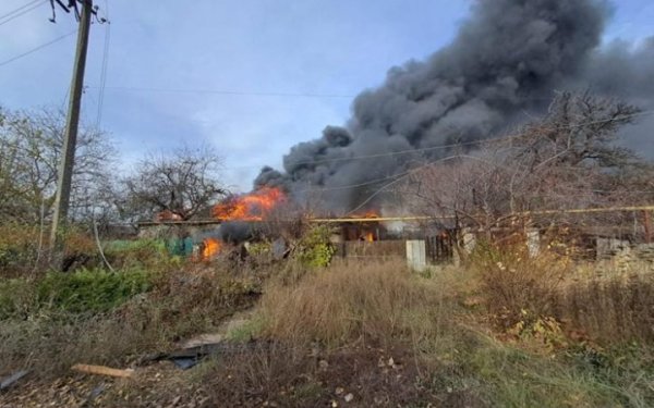 Внаслідок російського обстрілу поранені ще дві мешканки Донеччини
Внаслідок російського обстрілу поранені ще дві мешканки Донеччини