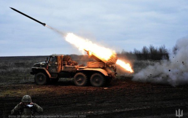 Генштаб ЗСУ: Найгарячіші напрямки фронту - Новопавлівський і Авдіївський
Генштаб ЗСУ: Найгарячіші напрямки фронту - Новопавлівський і Авдіївський