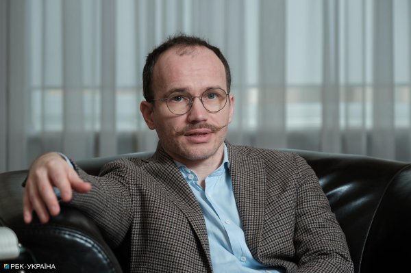 Денис Малюська: Коррупционеров можно совершенно спокойно отправлять воевать
Денис Малюська: Коррупционеров можно совершенно спокойно отправлять воевать
