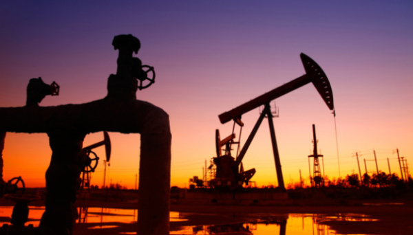 Цены на нефть продолжают падать из-за снижения китайского спроса
Цены на нефть продолжают падать из-за снижения китайского спроса