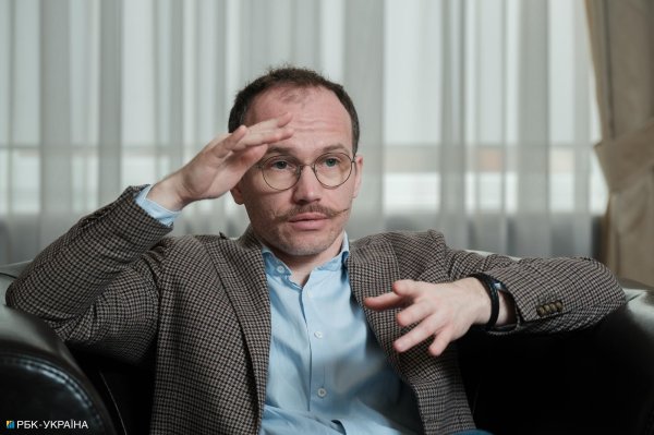 Денис Малюська: Коррупционеров можно совершенно спокойно отправлять воевать
Денис Малюська: Коррупционеров можно совершенно спокойно отправлять воевать