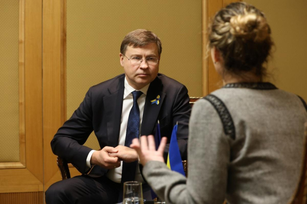 "Польща вже заборонила імпорт українського зерна, тож проти чого там протестують фермери?", - виконавчий віце-президент Єврокомісії Валдіс Домбровскіс
"Польща вже заборонила імпорт українського зерна, тож проти чого там протестують фермери?", - виконавчий віце-президент Єврокомісії Валдіс Домбровскіс