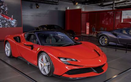 Владельцы Ferrari, Rolls-Royce и других элитных авто освобождены от "налога на роскошь" – анализ Bihus.Info
Владельцы Ferrari, Rolls-Royce и других элитных авто освобождены от "налога на роскошь" – анализ Bihus.Info