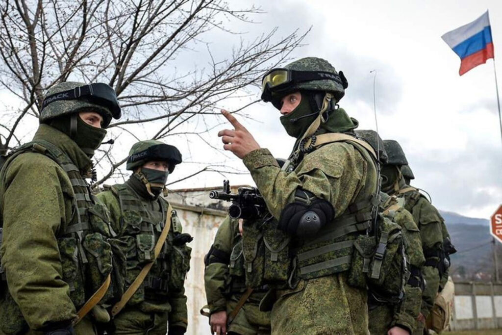 Куди РФ почала активно перекидати техніку з Маріуполя, та як загрозу оцінюють експерти?