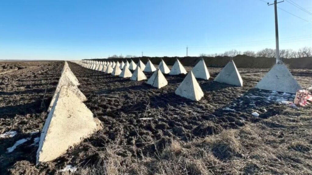 Як Україна буде стримувати РФ, та що відомо про створення захисних споруд у Запорізькій області?