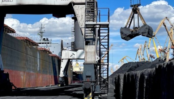Українським морським коридором із серпня 2023 експортували понад 36 мільйонів тонн вантажів Українським морським коридором із серпня 2023 експортували понад 36 мільйонів тонн вантажів