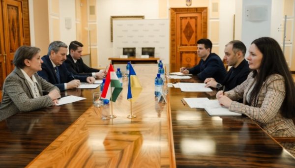 Україна та Угорщина погодили відкриття нового пункту пропуску Україна та Угорщина погодили відкриття нового пункту пропуску