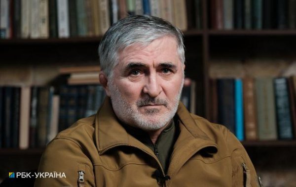 Чеченский командир Муслим Мадиев: Если говорить с Россией, ее надо ставить на уровень ниже
Чеченский командир Муслим Мадиев: Если говорить с Россией, ее надо ставить на уровень ниже