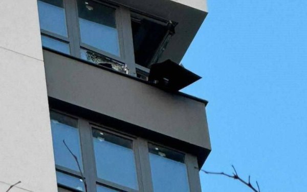 Ворог вдарив по Одеському району балістикою, загинув цивільний
Ворог вдарив по Одеському району балістикою, загинув цивільний
