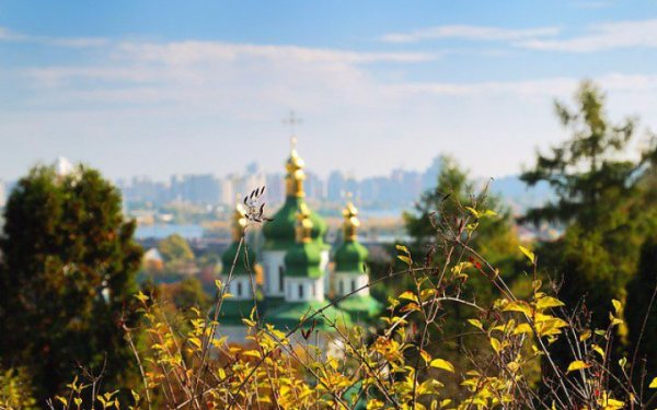 В Україні завтра дощитиме лише у південно-східних областях, вдень до +20°
В Україні завтра дощитиме лише у південно-східних областях, вдень до +20°