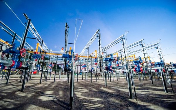 Росія уночі атакувала чотири теплоелектростанції ДТЕК, постраждали люди
Росія уночі атакувала чотири теплоелектростанції ДТЕК, постраждали люди