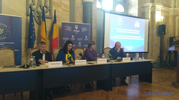 Комітет ВР закликає використовувати мобільні споруди для нових пунктів перетину кордону