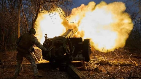 ISW: Российские атаки могут достичь "угрожающих успехов" к западу от Бахмута ISW: Российские атаки могут достичь "угрожающих успехов" к западу от Бахмута