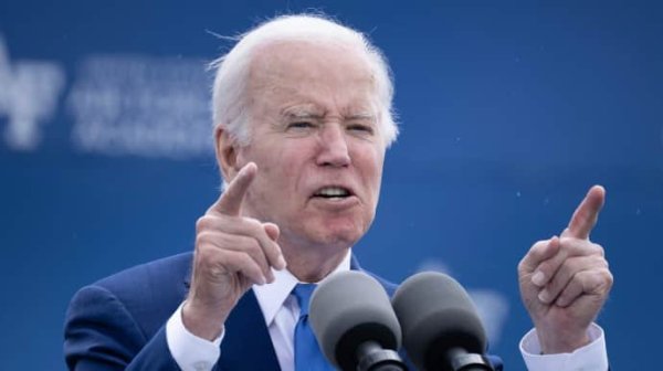 Байден снова призвал Конгресс разблокировать помощь для Украины Байден снова призвал Конгресс разблокировать помощь для Украины