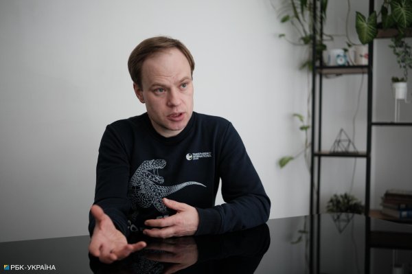 
Ярослав Юрчишин: Нет гарантии, что информация в Telegram не выдается спецслужбам РФ 