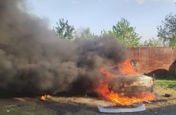 РФ атакувала Нікопольщину артилерією і безпілотниками
РФ атакувала Нікопольщину артилерією і безпілотниками