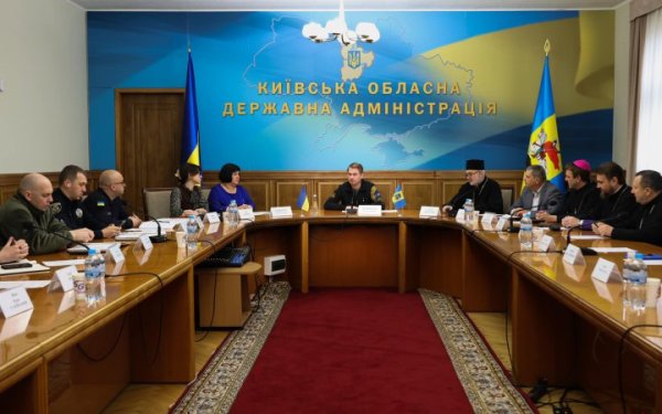 На Київщині у великодню ніч не скасують комендантську годину
На Київщині у великодню ніч не скасують комендантську годину