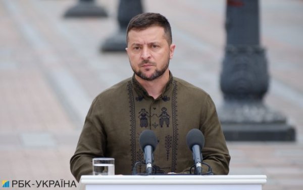Зеленский хочет приглашения Украины на саммите НАТО: нужен сильный политический сигнал
Зеленский хочет приглашения Украины на саммите НАТО: нужен сильный политический сигнал