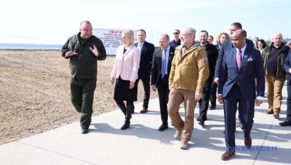 На Хмельницькій АЕС заявили про старт будівництва нових енергоблоків