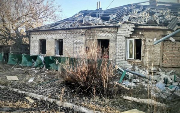 Унаслідок обстрілу Гуляйполя на Запоріжжі постраждали двоє мирних жителів
Унаслідок обстрілу Гуляйполя на Запоріжжі постраждали двоє мирних жителів